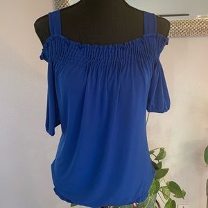 Blue blouse